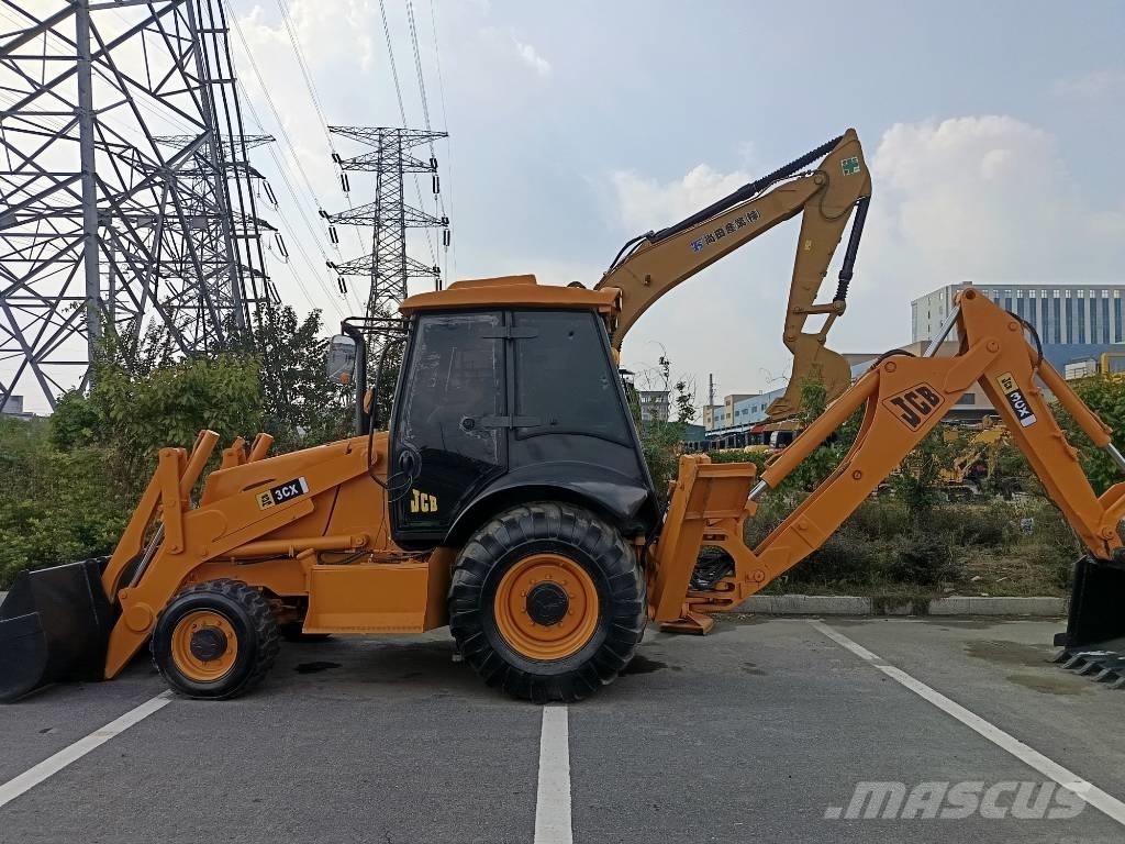 JCB 3 CX Kaivurikuormaajat