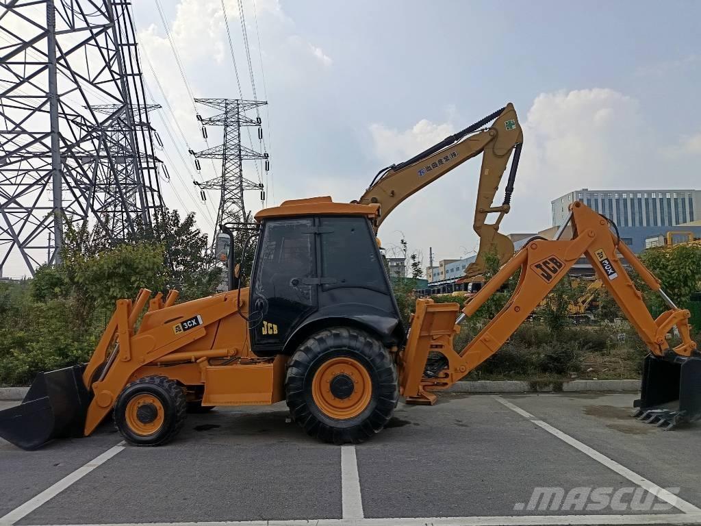 JCB 3 CX Kaivurikuormaajat