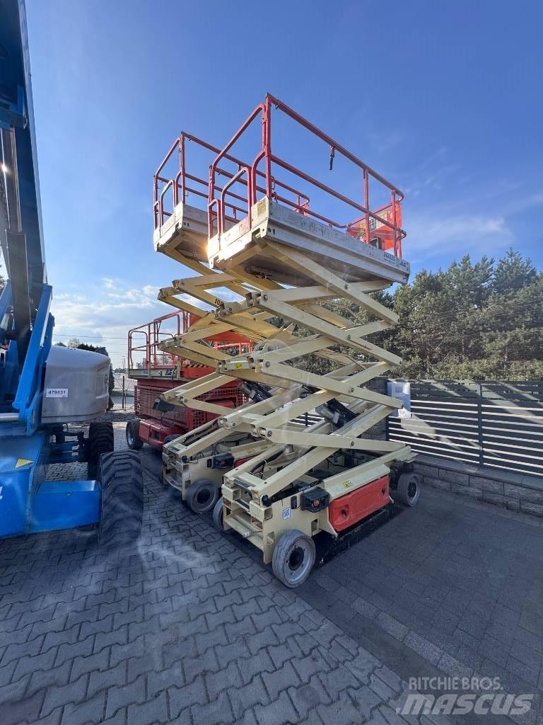 JLG 2646 ES Saksilavat