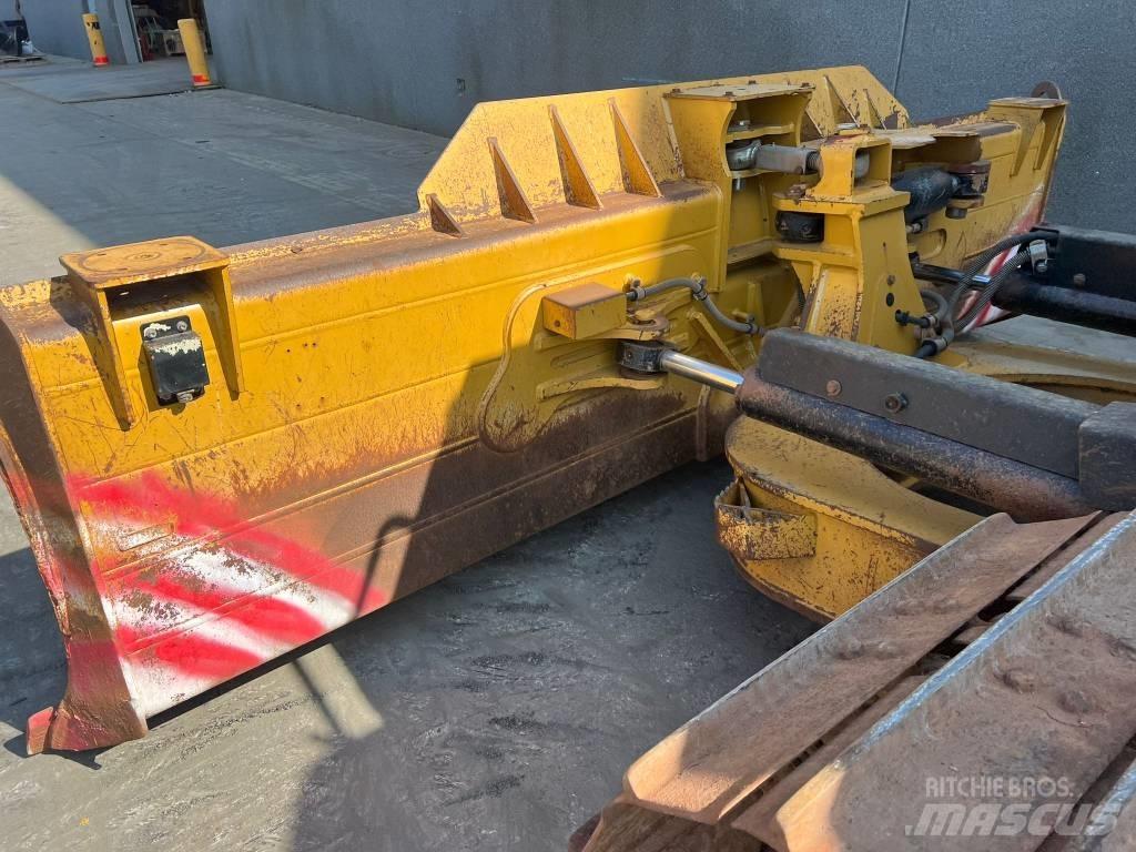 CAT D 6 N LGP Telaketjupuskutraktorit