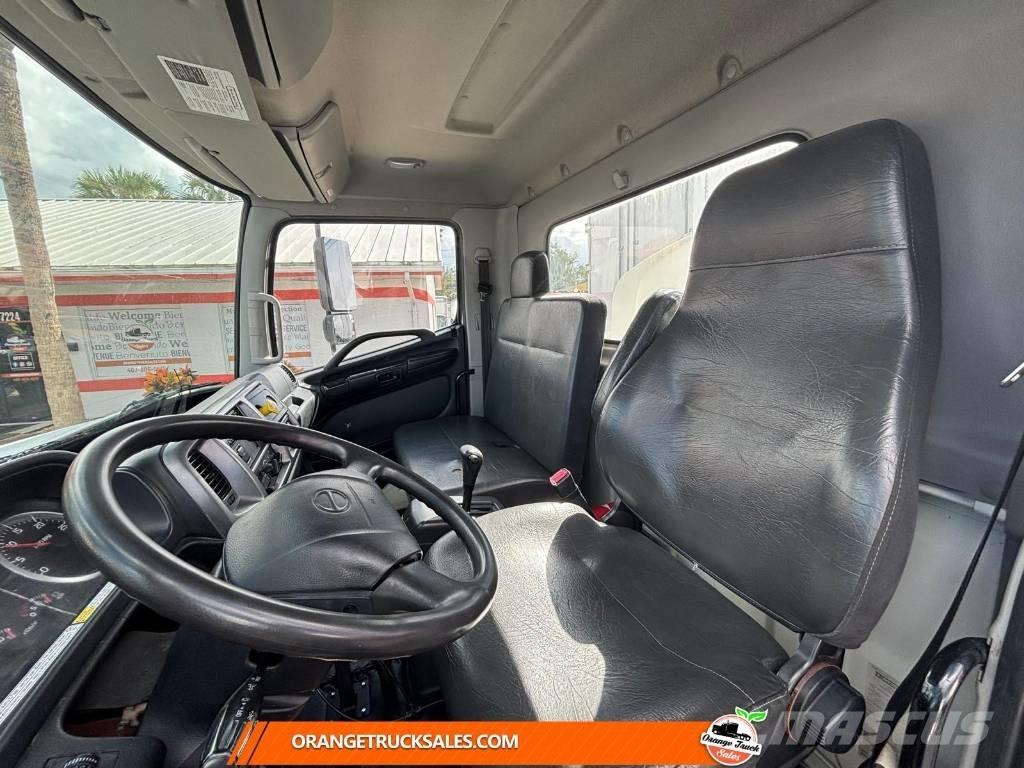 Hino 338 Vesisäiliöautot