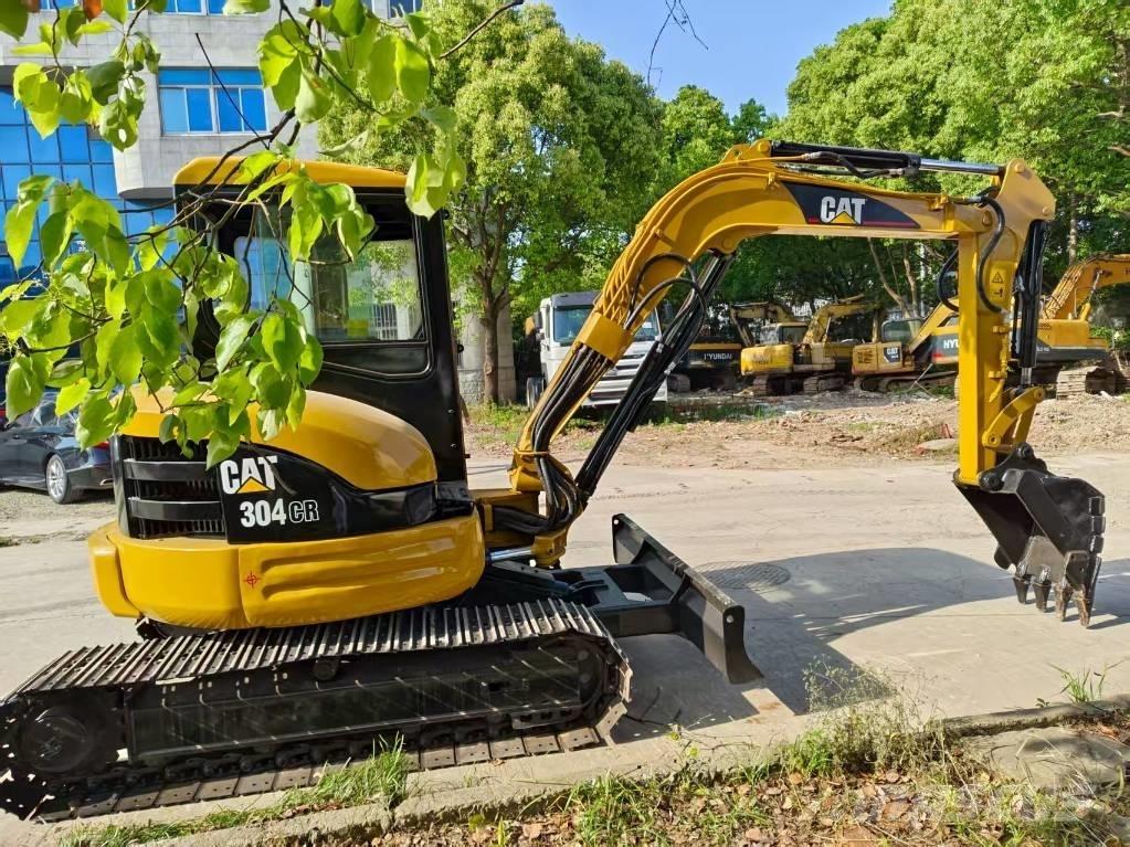 CAT 304 CR Minikaivukoneet < 7t