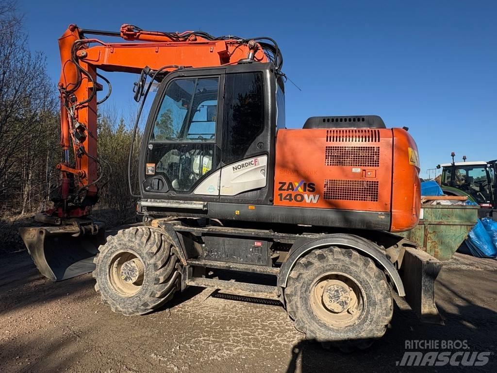 Hitachi ZX 140 W-5B Pyöräkaivukoneet