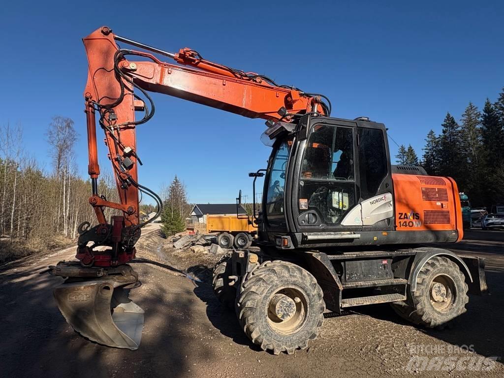 Hitachi ZX 140 W-5B Pyöräkaivukoneet