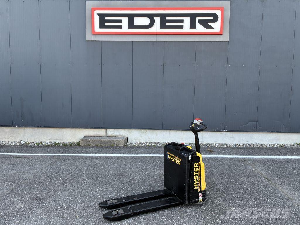 Hyster P 1.8AC Lavansiirtotrukit