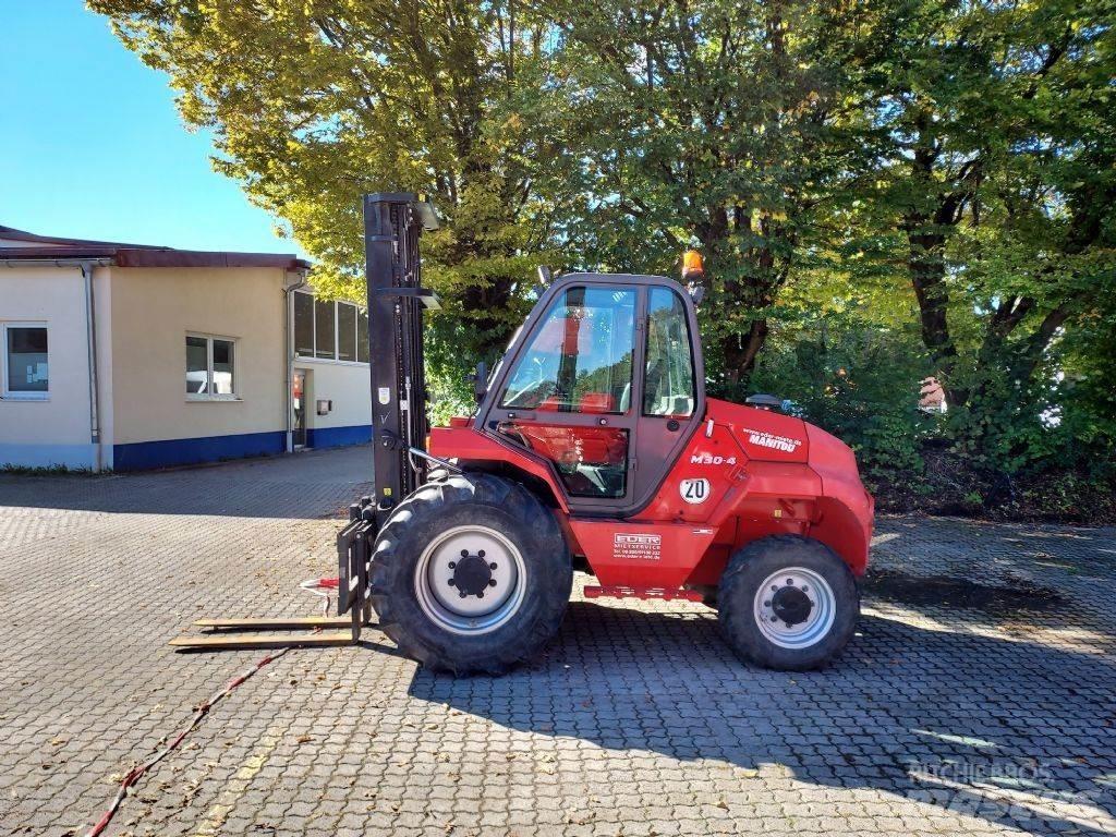 Manitou M 30.4 Maastotrukit