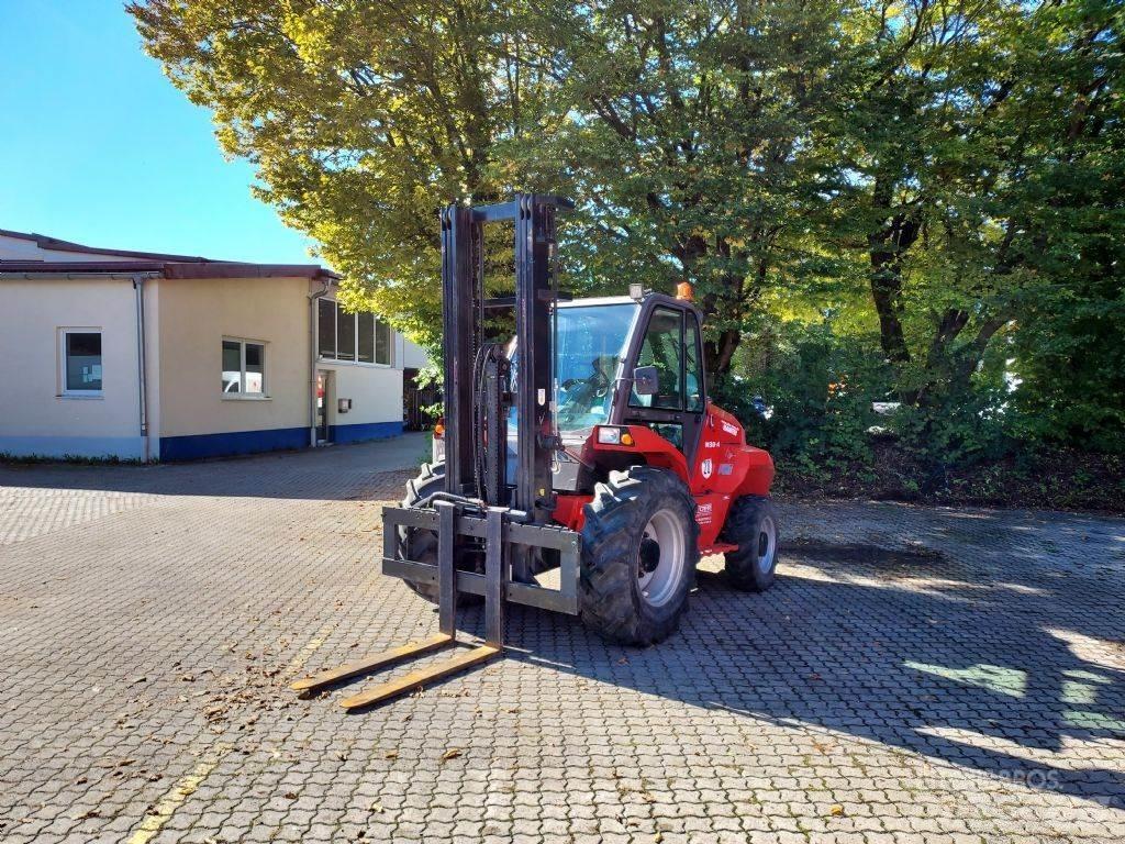 Manitou M 30.4 Maastotrukit