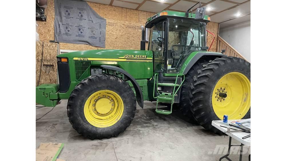 John Deere 8410 Traktorit