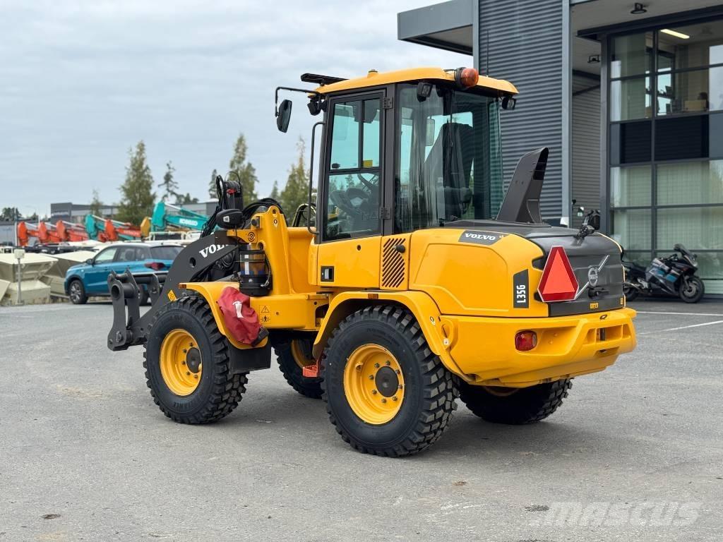 Volvo L 35 G Pyöräkuormaajat