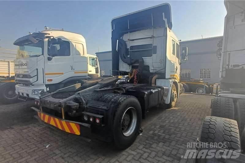 Tata PRIMA 4X2 Muut kuorma-autot