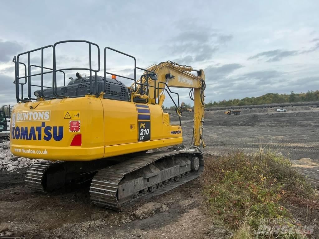 Komatsu PC210LC-11 Telakaivukoneet