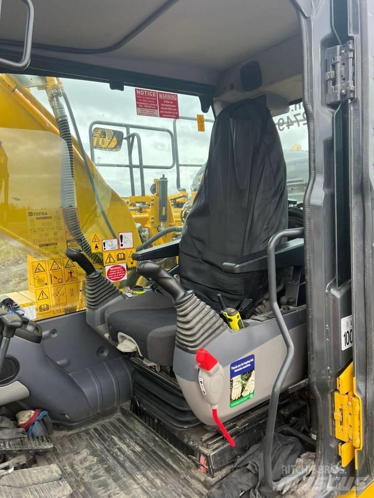 Komatsu PC210LC-11 Telakaivukoneet