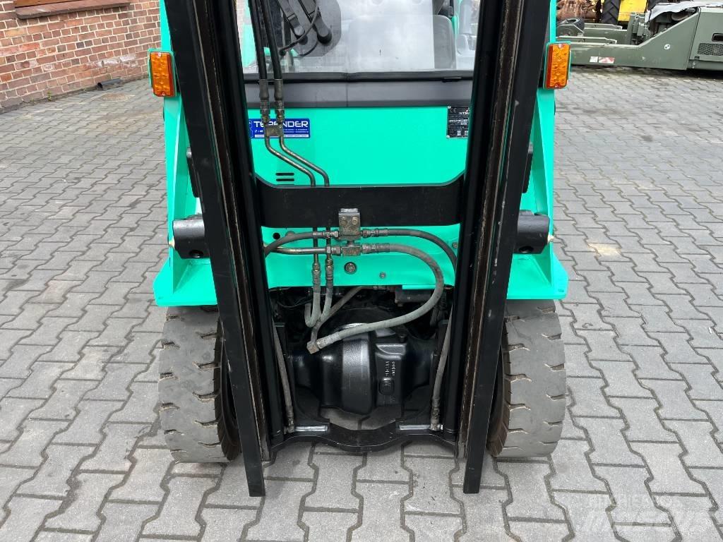 Mitsubishi FG18N Nestekaasutrukit
