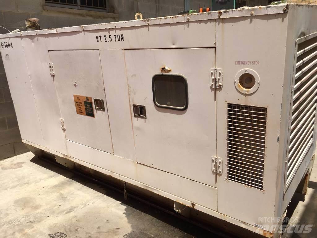 Cummins C 180 Dieselgeneraattorit