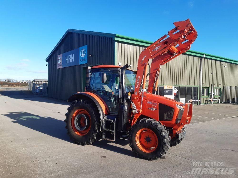 Kubota M6111U Traktorit