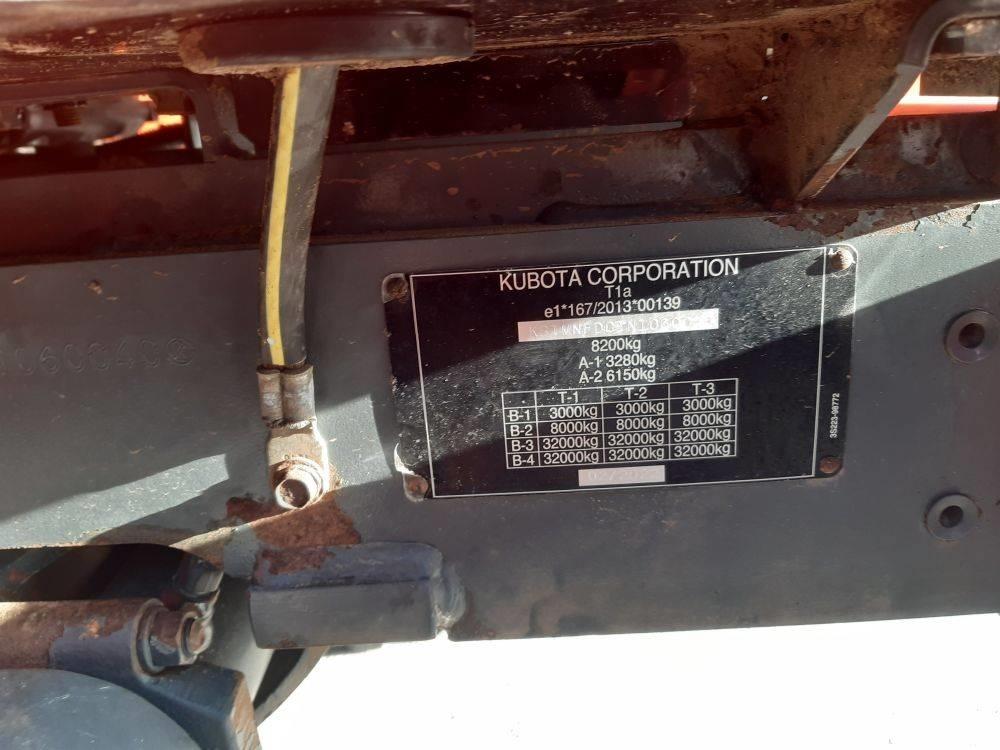 Kubota M6111U Traktorit