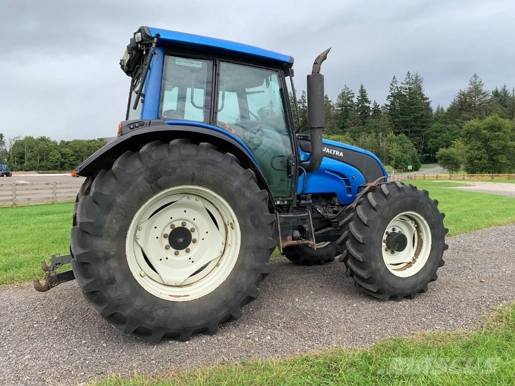 Valtra N141 Tractor Metsätraktorit