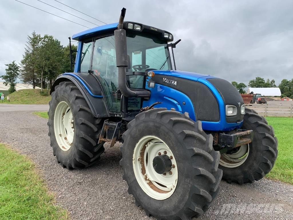 Valtra N141 Tractor Metsätraktorit