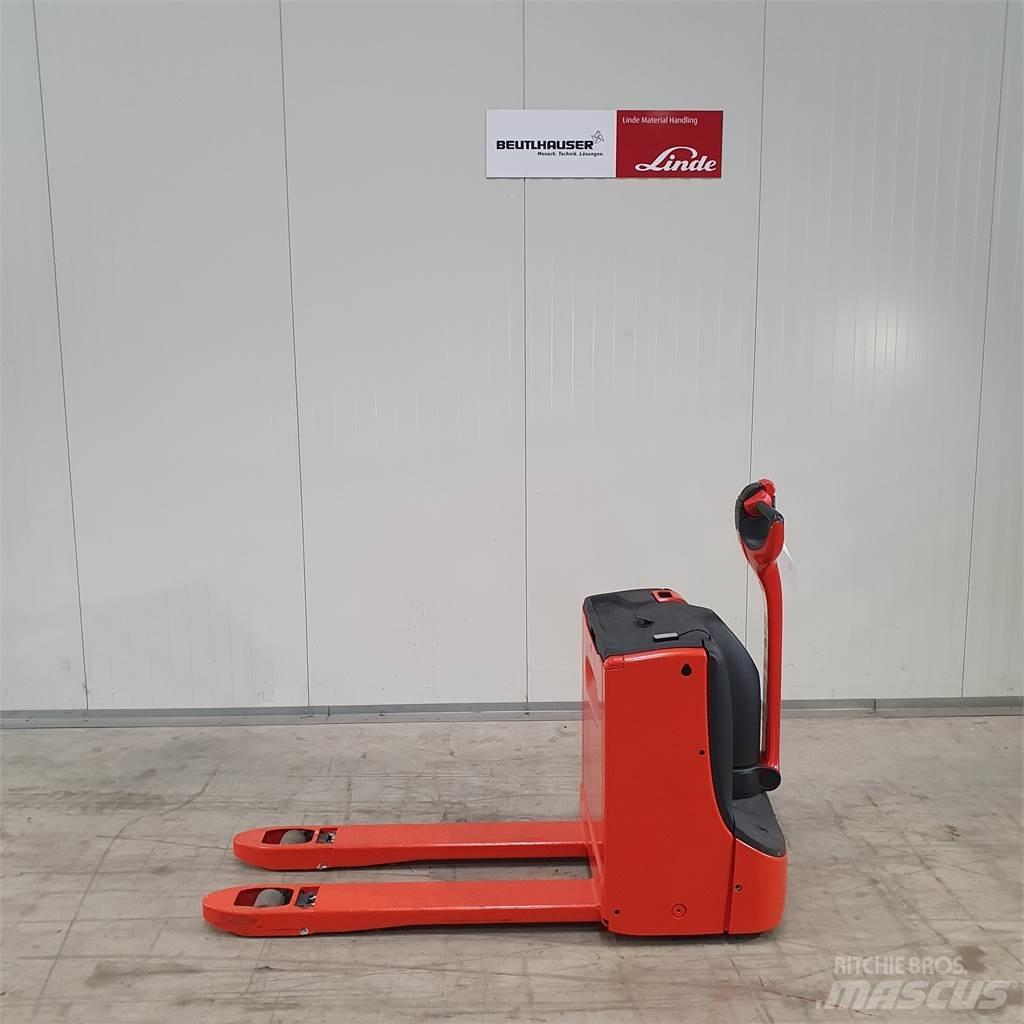 Linde T16 Li-Ion Lavansiirtotrukit