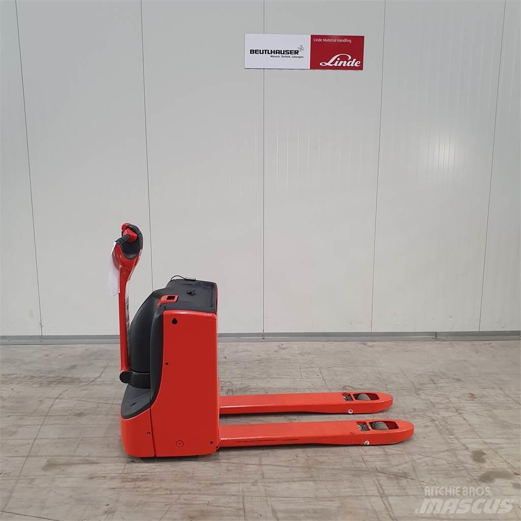 Linde T16 Li-Ion Lavansiirtotrukit