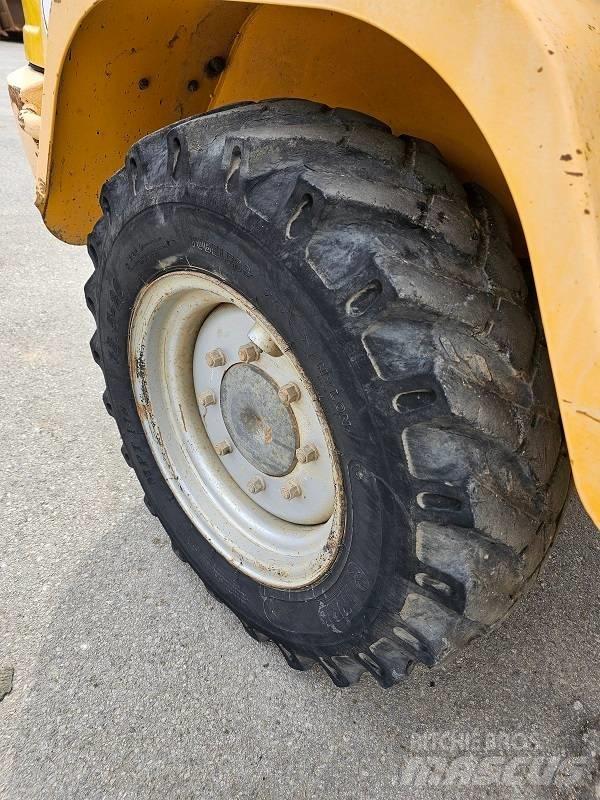Volvo L 30 B Pyöräkuormaajat