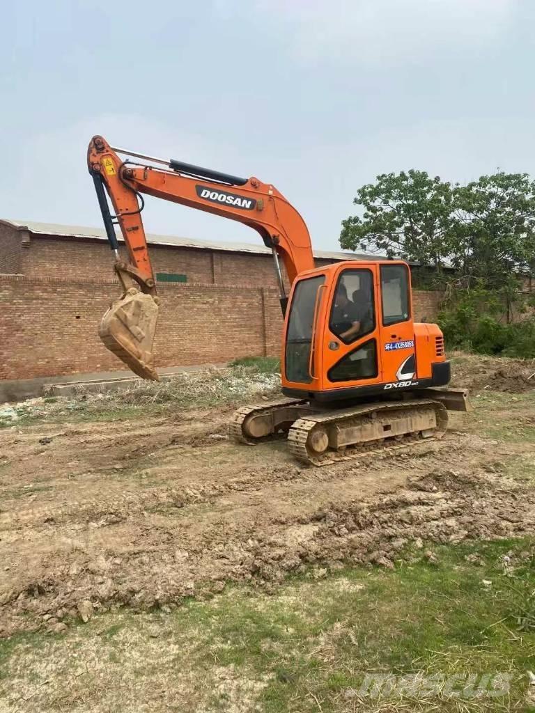 Doosan DX 80 Midikaivukoneet 7t - 12t