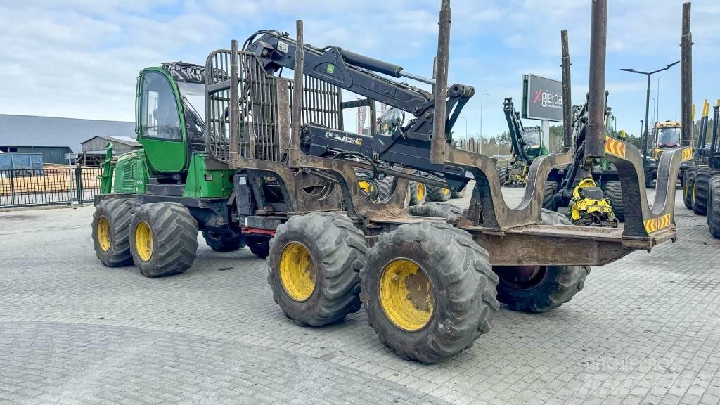 John Deere 1010 E Kuormatraktorit