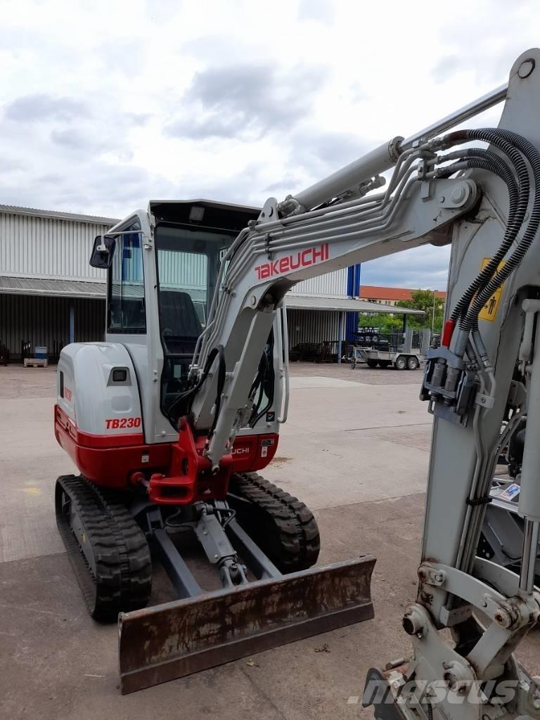 Takeuchi TB 230 Minikaivukoneet < 7t