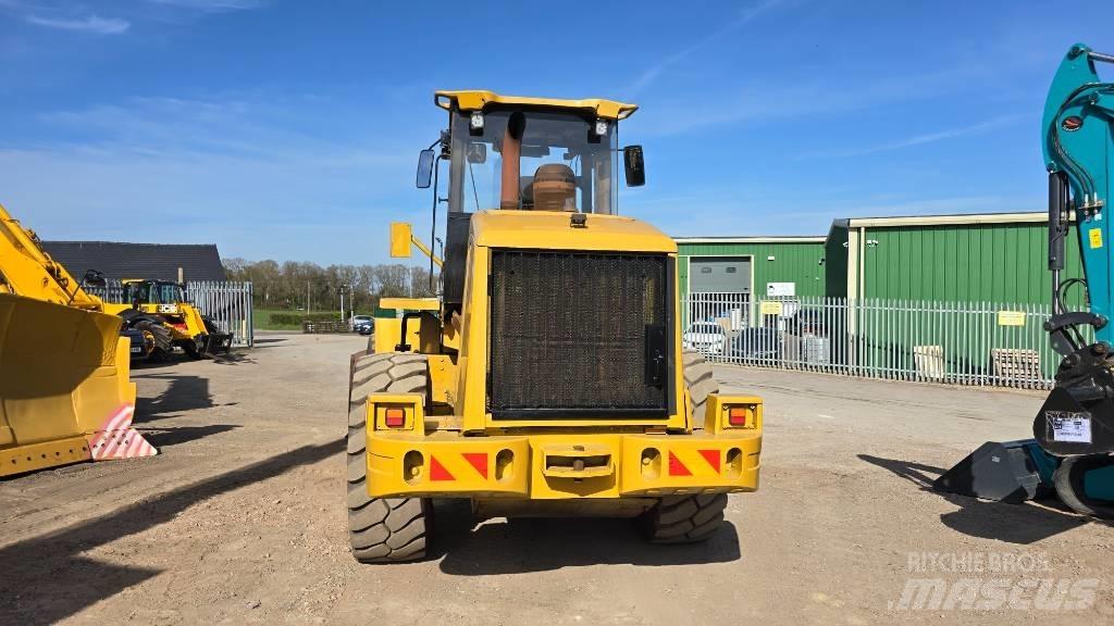 CAT 938 H Pyöräkuormaajat