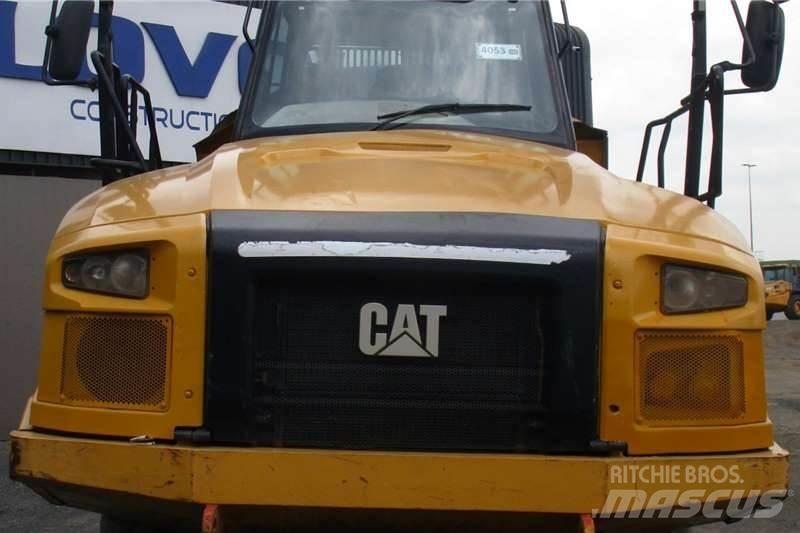 CAT 730C2 Dumpperit
