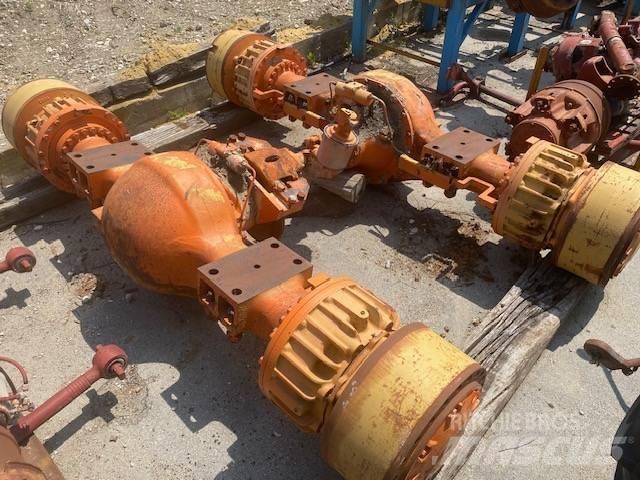 Fiat-Hitachi 350 Akselit