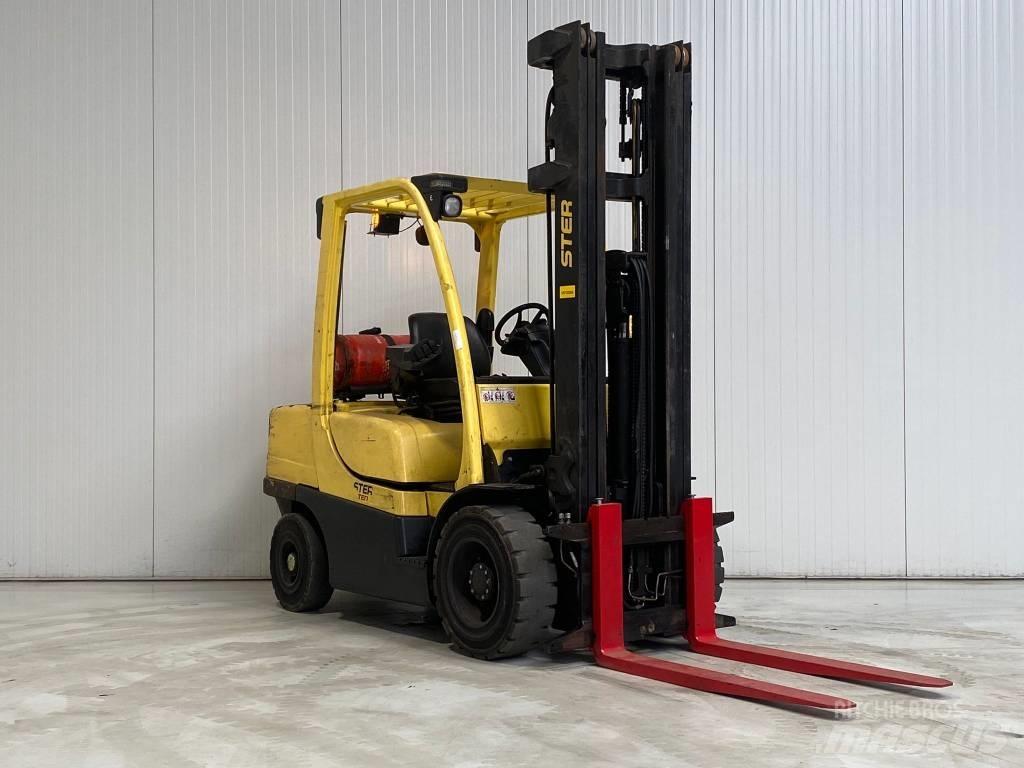 Hyster H3.5FT LPG Nestekaasutrukit