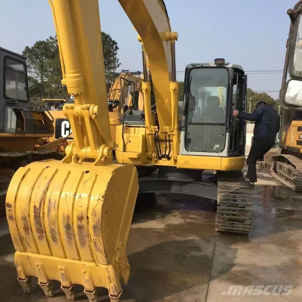 Komatsu PC 138 US Midikaivukoneet 7t - 12t