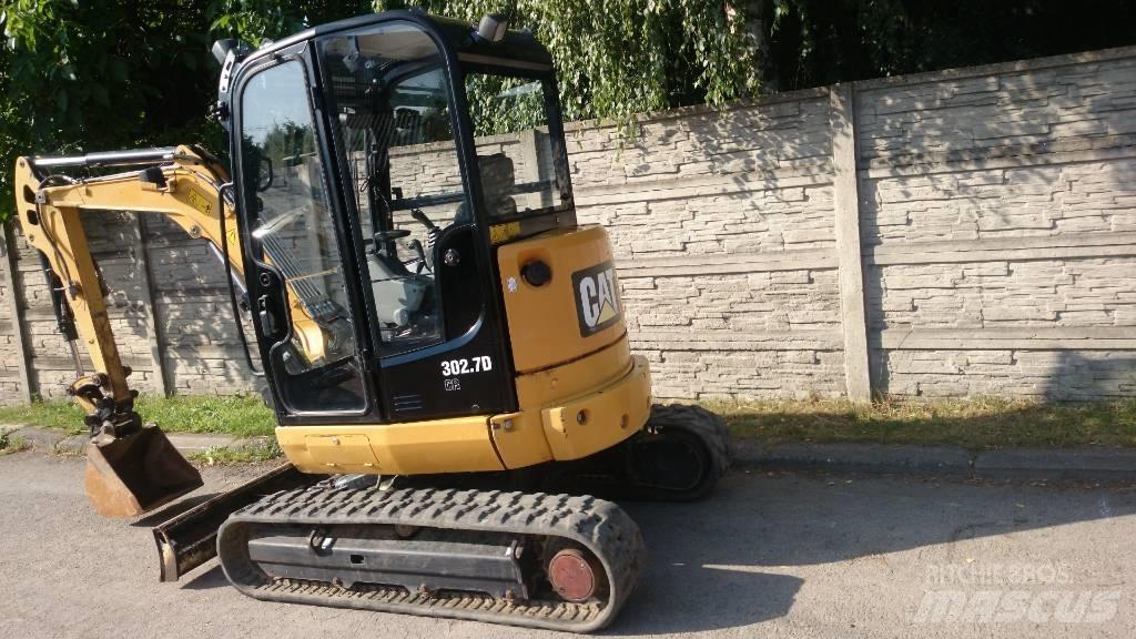 CAT 302.7 D Midikaivukoneet 7t - 12t