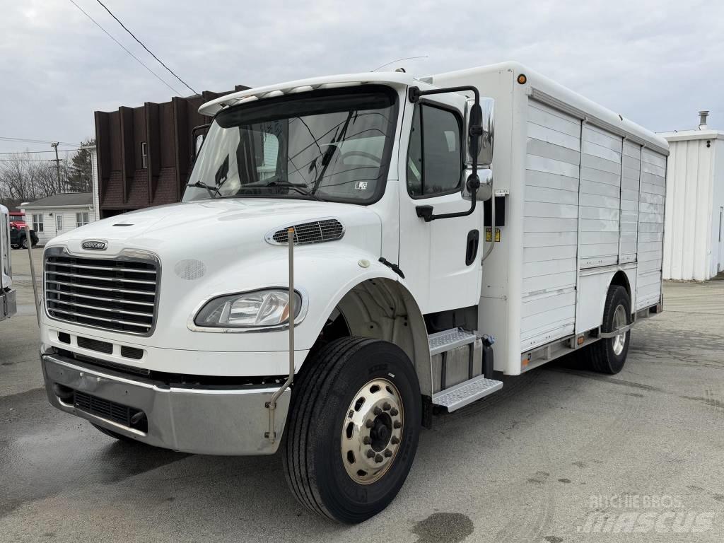 Freightliner M2 Juomien jakeluautot