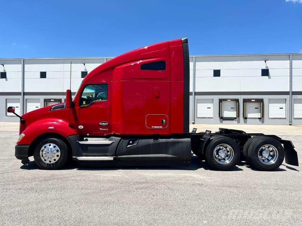 Kenworth T 680 Vetopöytäautot