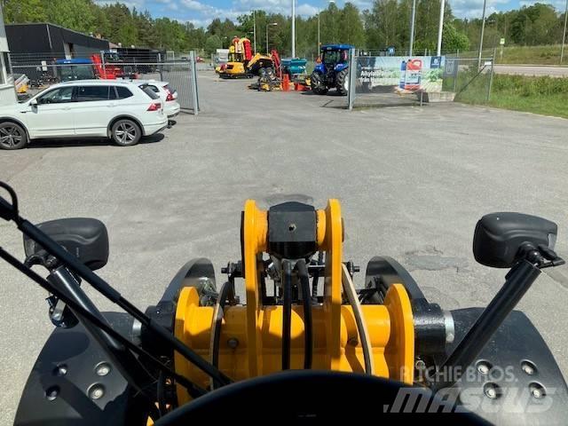 JCB 409 Pyöräkuormaajat