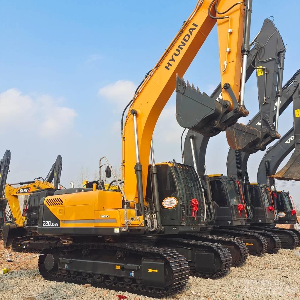 Hyundai R220LC-9S Telakaivukoneet