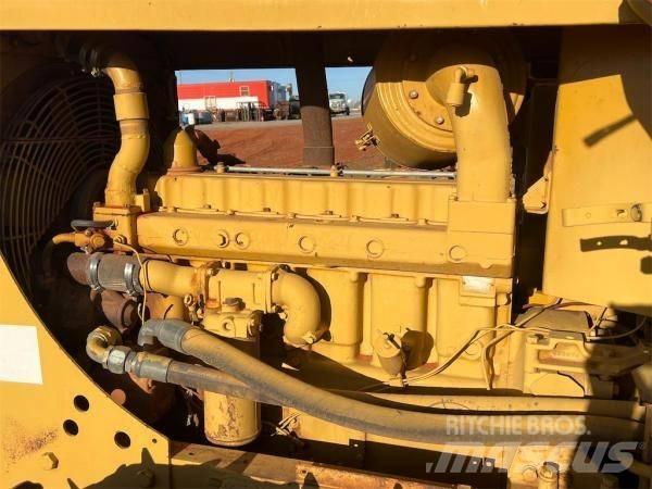 CAT 561 C PIPELAYER Putkenlaskijat