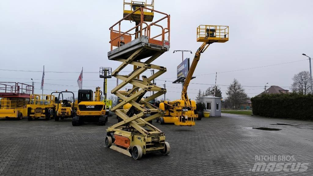 JLG 3246 ES Saksilavat
