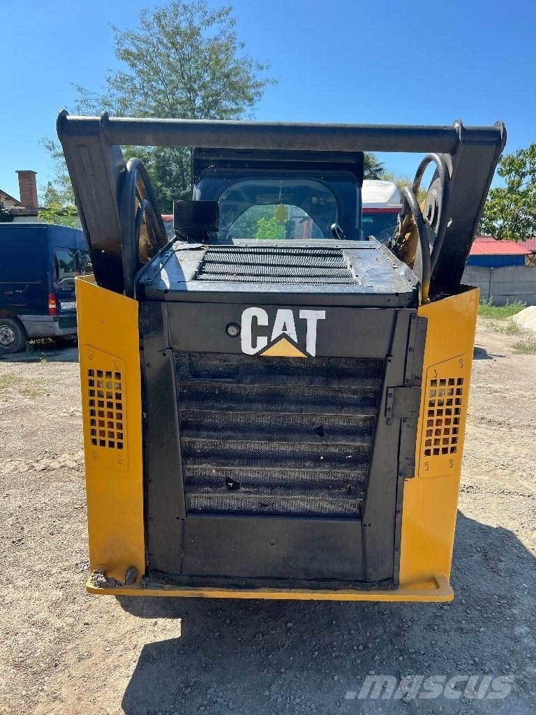 CAT 272 D XHP Liukuohjatut kuormaajat