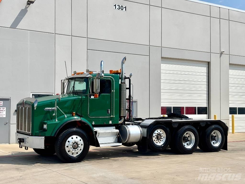 Kenworth T 800 W Vetopöytäautot