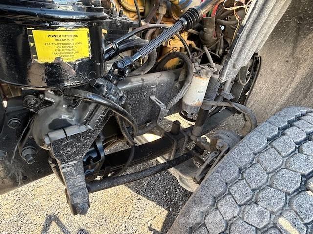 Freightliner M2 Nosturiautot