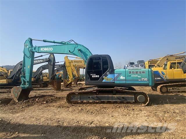 Kobelco SK250-8 Telakaivukoneet
