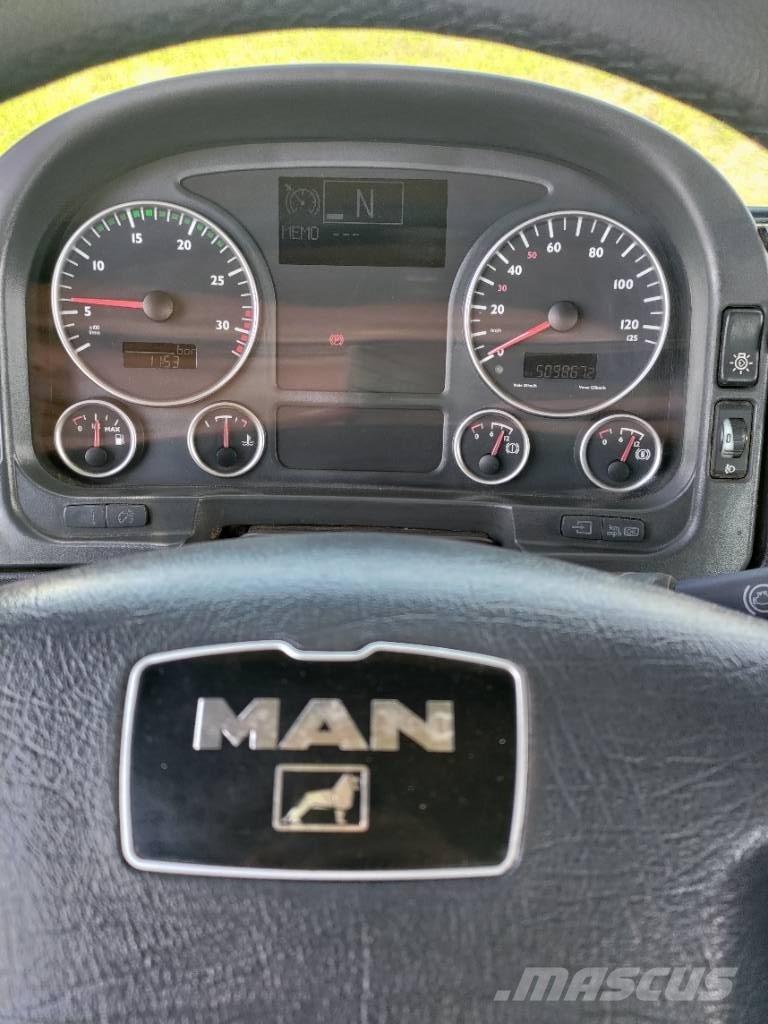 MAN TGL 12.240 Nosturiautot