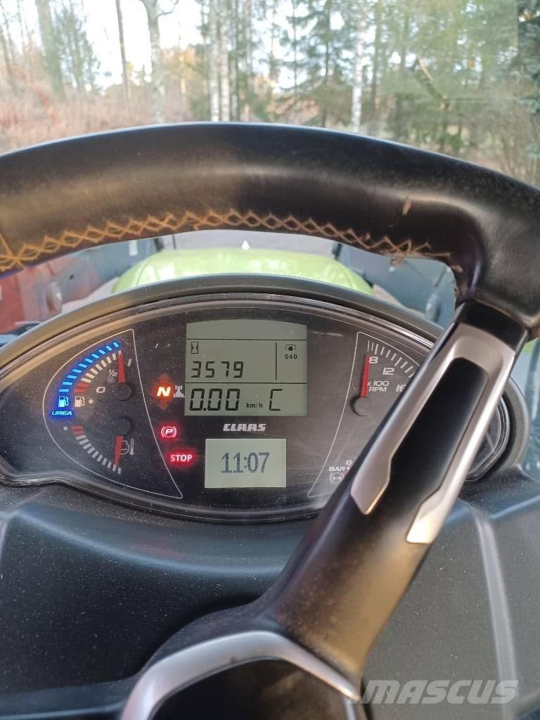 CLAAS Arion 530 Traktorit