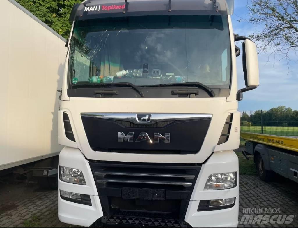 MAN TGX 18.500 BLS Vetopöytäautot