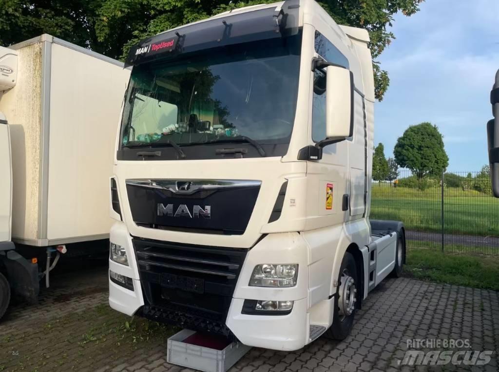 MAN TGX 18.500 BLS Vetopöytäautot