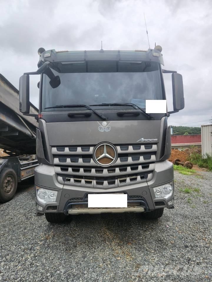 Mercedes-Benz 3951 Minidumpperit