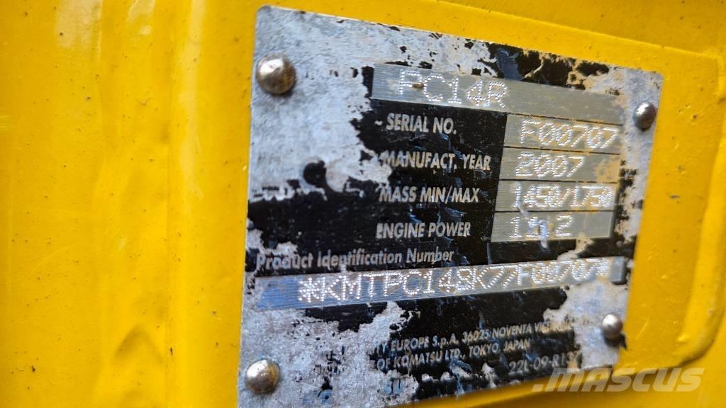 Komatsu PC 14 R Minikaivukoneet < 7t